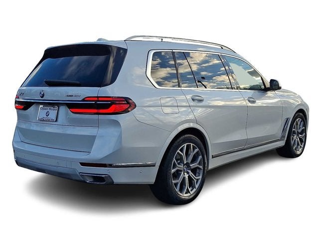 2024 BMW X7 xDrive40i Sports Activity Vehicle