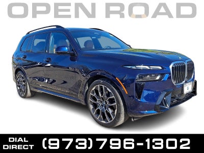 2025 BMW X7 xDrive40i Sports Activity Vehicle