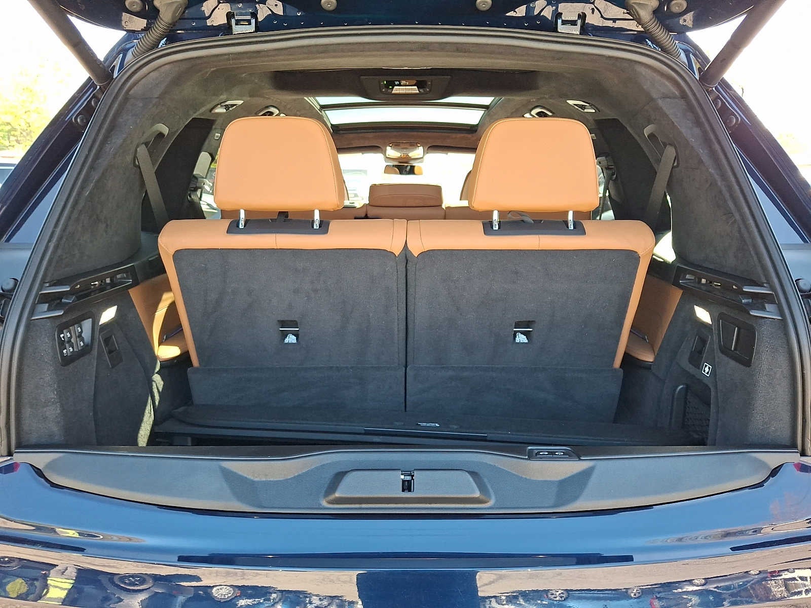 2025 BMW X7 xDrive40i Sports Activity Vehicle