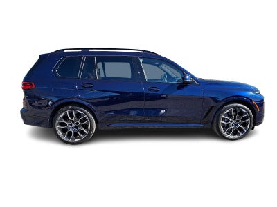 2025 BMW X7 xDrive40i Sports Activity Vehicle