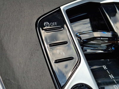 2026 BMW X7 xDrive40i Sports Activity Vehicle