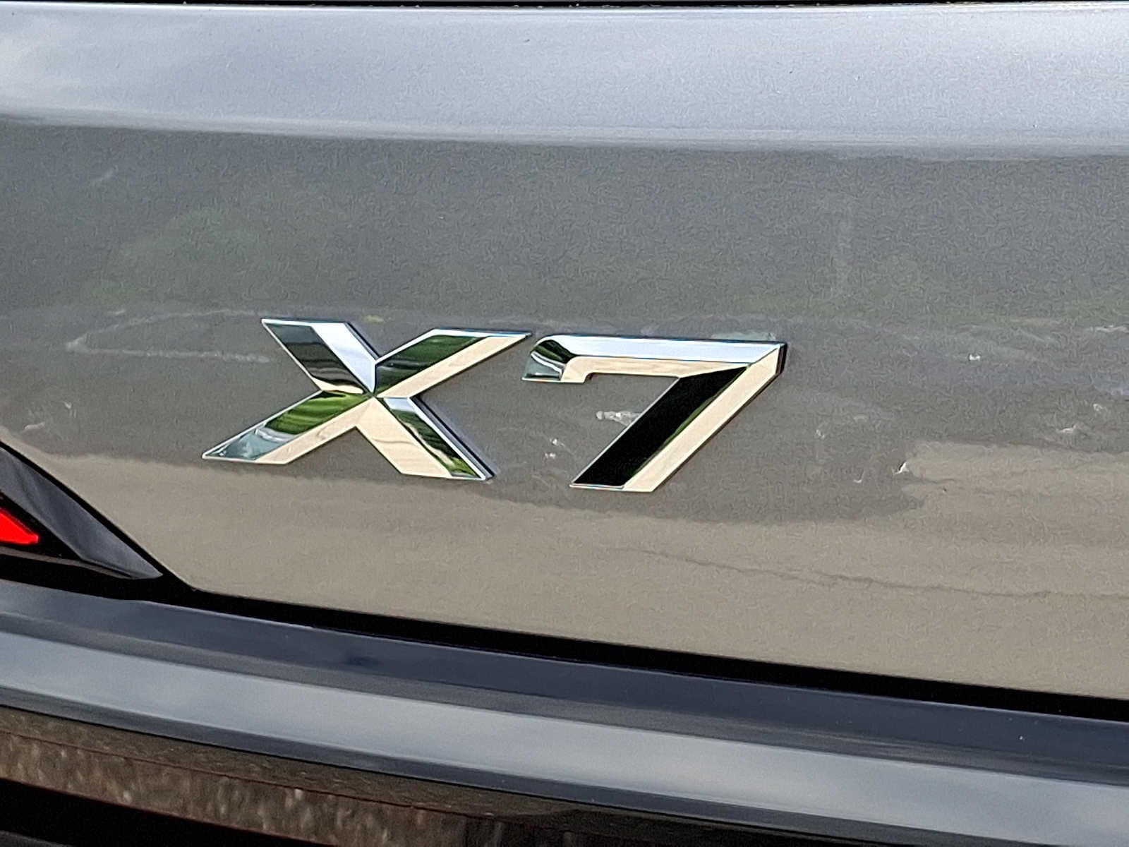 2026 BMW X7 xDrive40i Sports Activity Vehicle