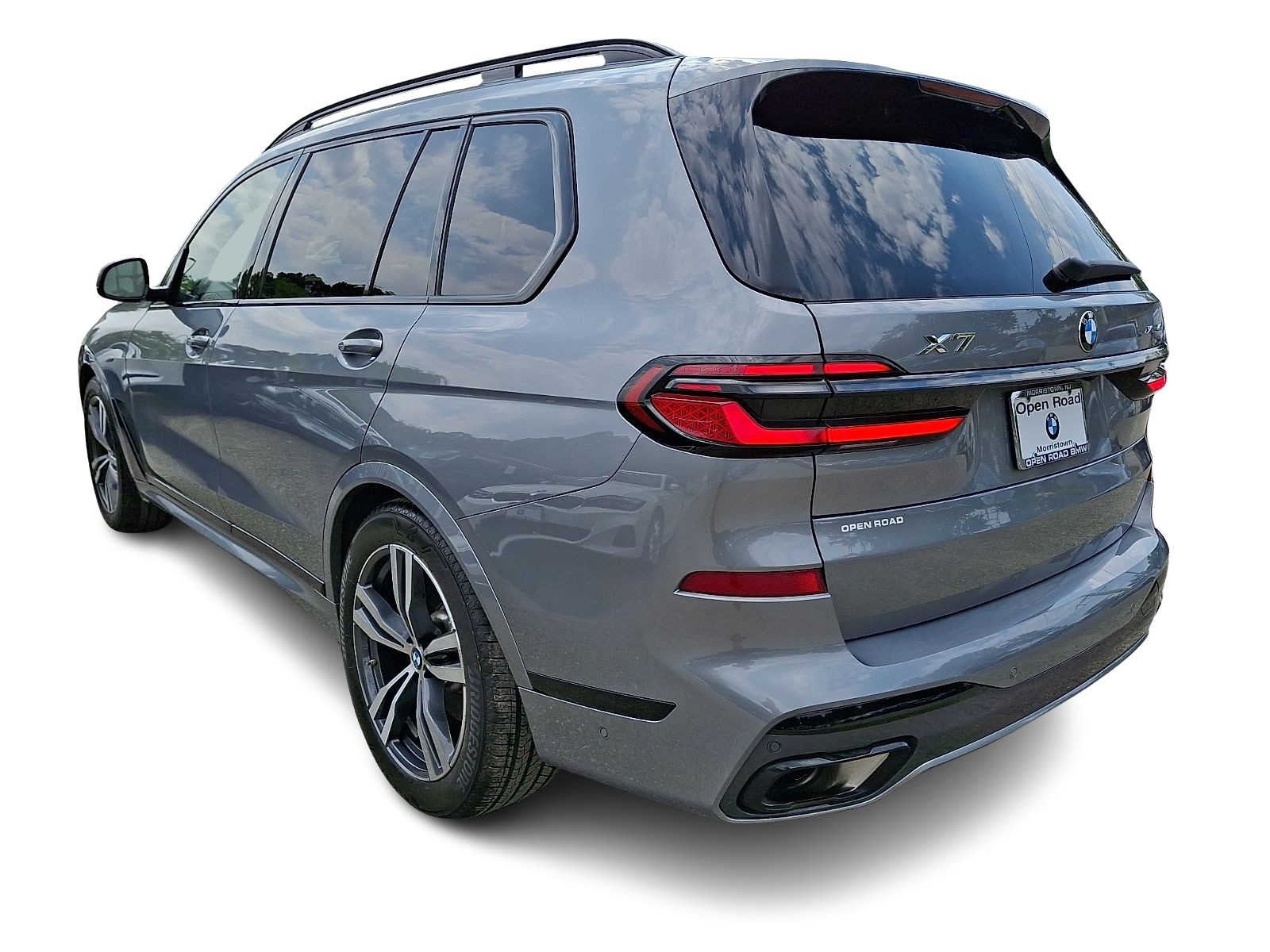 2026 BMW X7 xDrive40i Sports Activity Vehicle