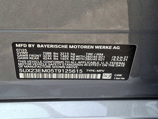 2026 BMW X7 xDrive40i Sports Activity Vehicle
