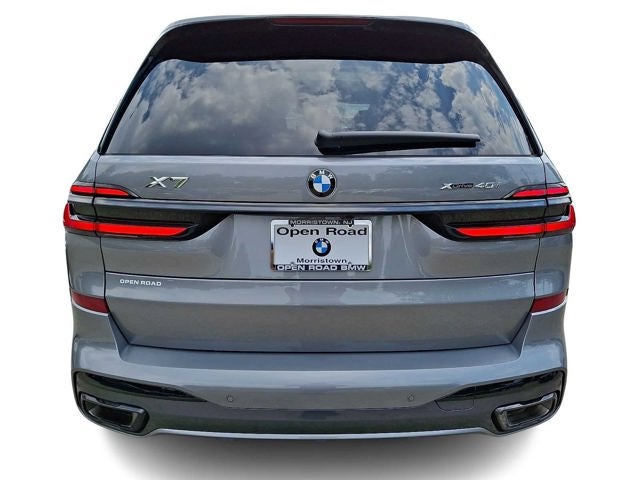 2026 BMW X7 xDrive40i Sports Activity Vehicle