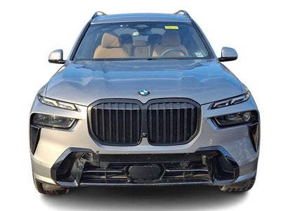 2023 BMW X7 xDrive40i Sports Activity Vehicle