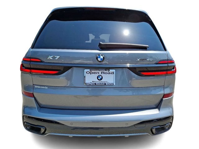 2024 BMW X7 xDrive40i Sports Activity Vehicle