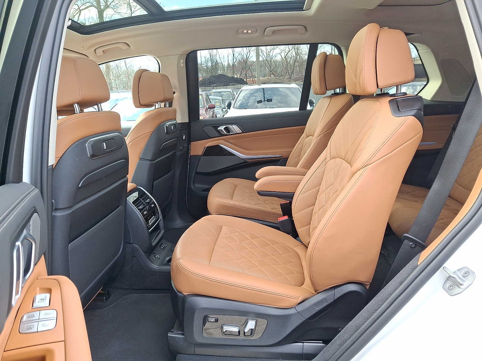 2024 BMW X7 xDrive40i Sports Activity Vehicle