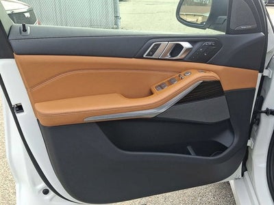 2024 BMW X7 xDrive40i Sports Activity Vehicle