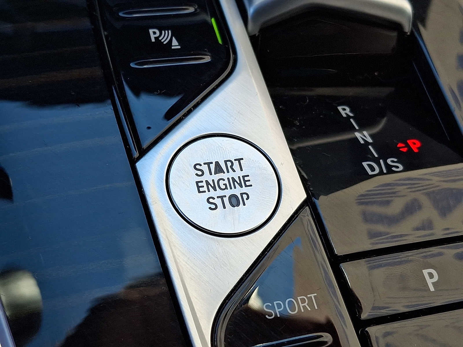 2024 BMW X7 xDrive40i Sports Activity Vehicle
