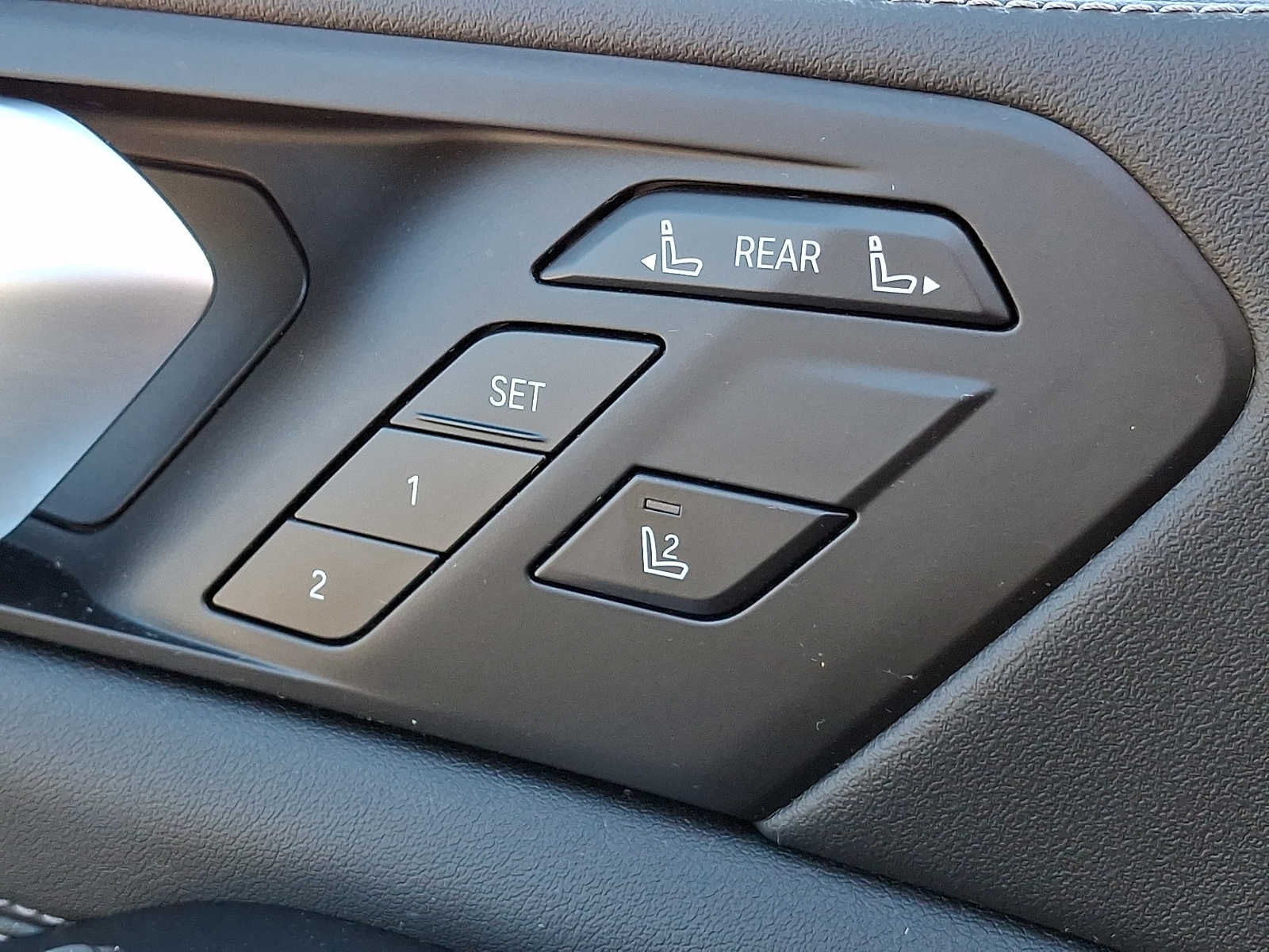 2024 BMW X7 xDrive40i Sports Activity Vehicle
