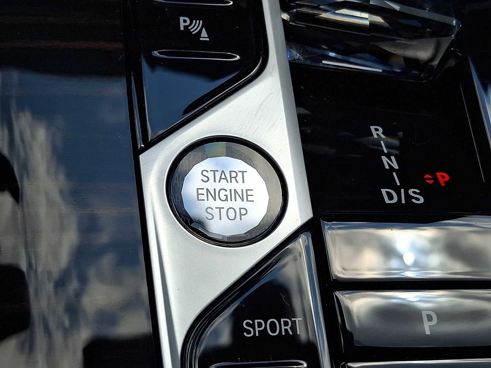 2024 BMW X7 xDrive40i Sports Activity Vehicle