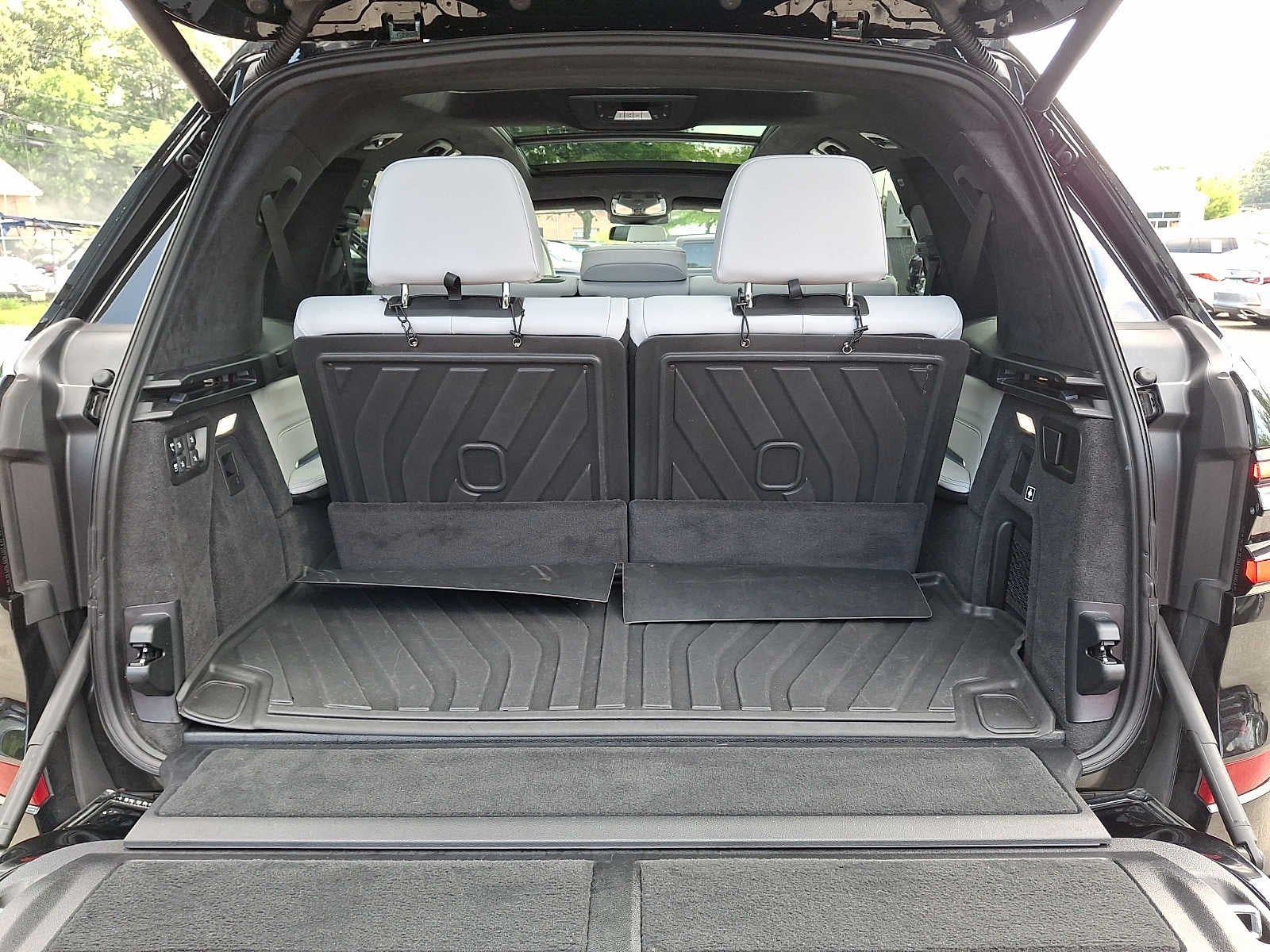 2024 BMW X7 xDrive40i Sports Activity Vehicle