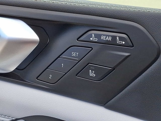2024 BMW X7 xDrive40i Sports Activity Vehicle