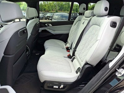 2024 BMW X7 xDrive40i Sports Activity Vehicle