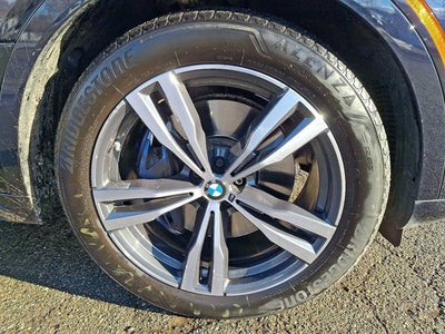 2023 BMW X7 xDrive40i Sports Activity Vehicle