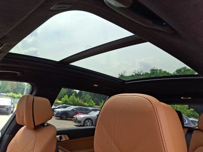 2025 BMW X7 xDrive40i Sports Activity Vehicle