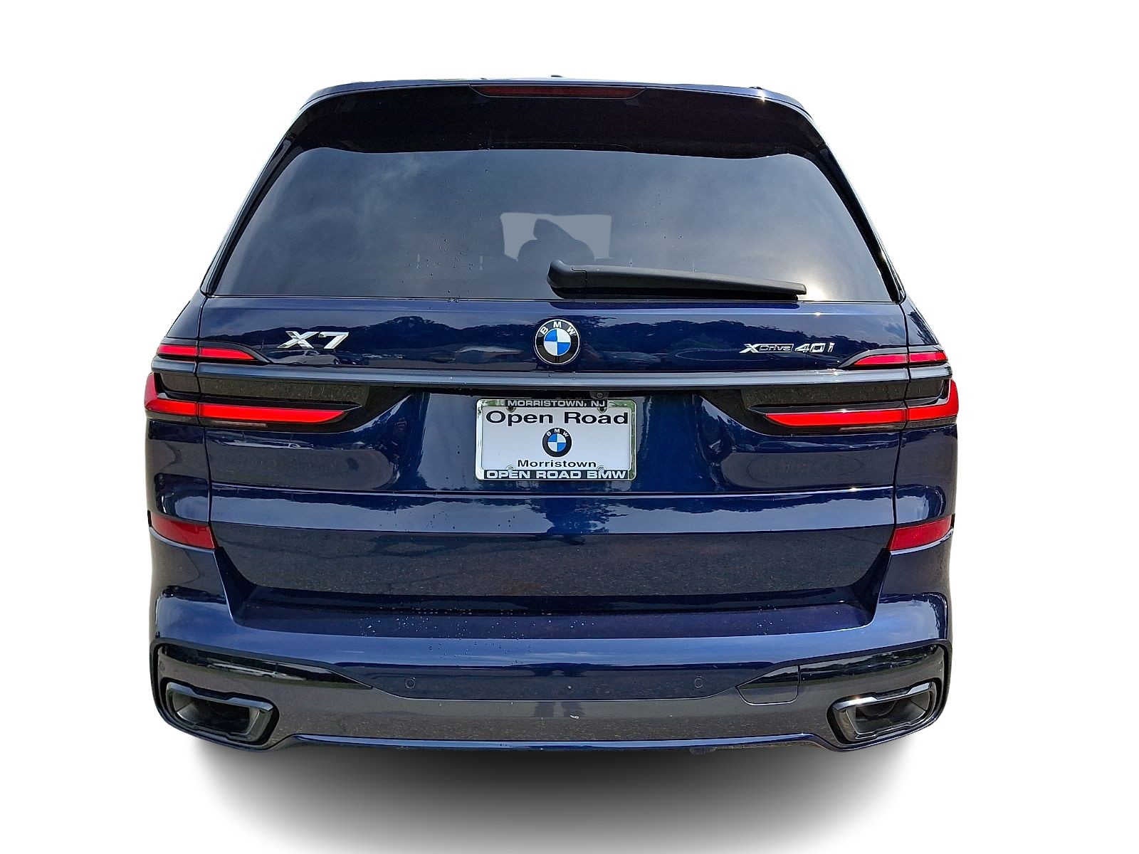 2025 BMW X7 xDrive40i Sports Activity Vehicle
