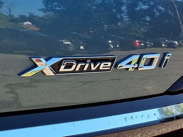 2025 BMW X7 xDrive40i Sports Activity Vehicle
