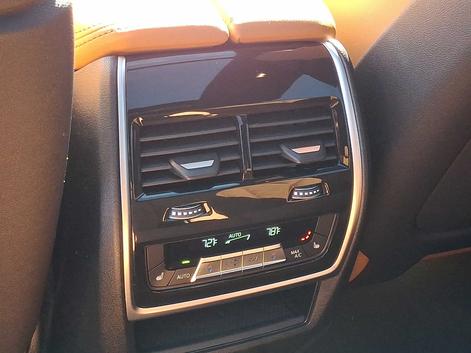 2023 BMW X7 xDrive40i Sports Activity Vehicle