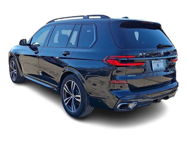2023 BMW X7 xDrive40i Sports Activity Vehicle
