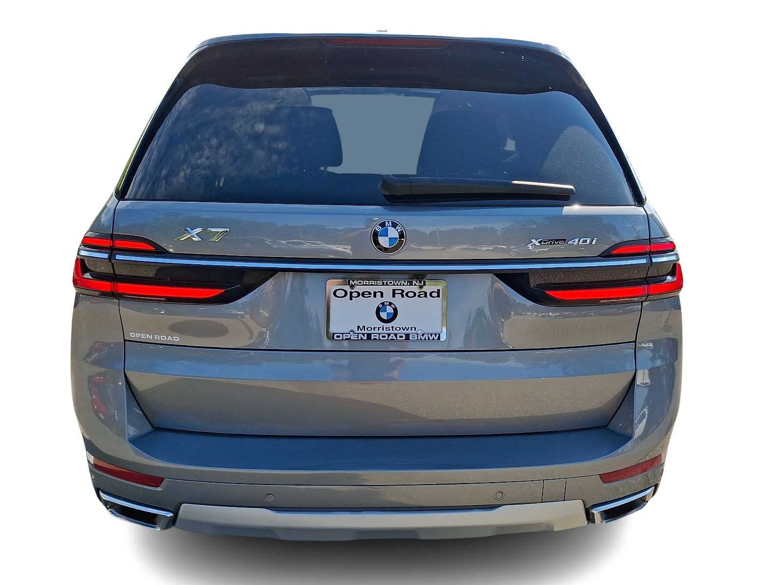 2023 BMW X7 xDrive40i Sports Activity Vehicle
