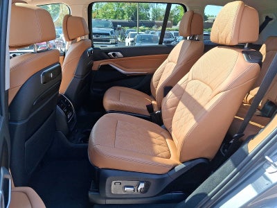 2023 BMW X7 xDrive40i Sports Activity Vehicle