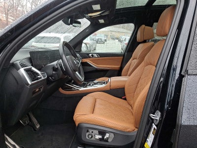 2023 BMW X7 xDrive40i Sports Activity Vehicle