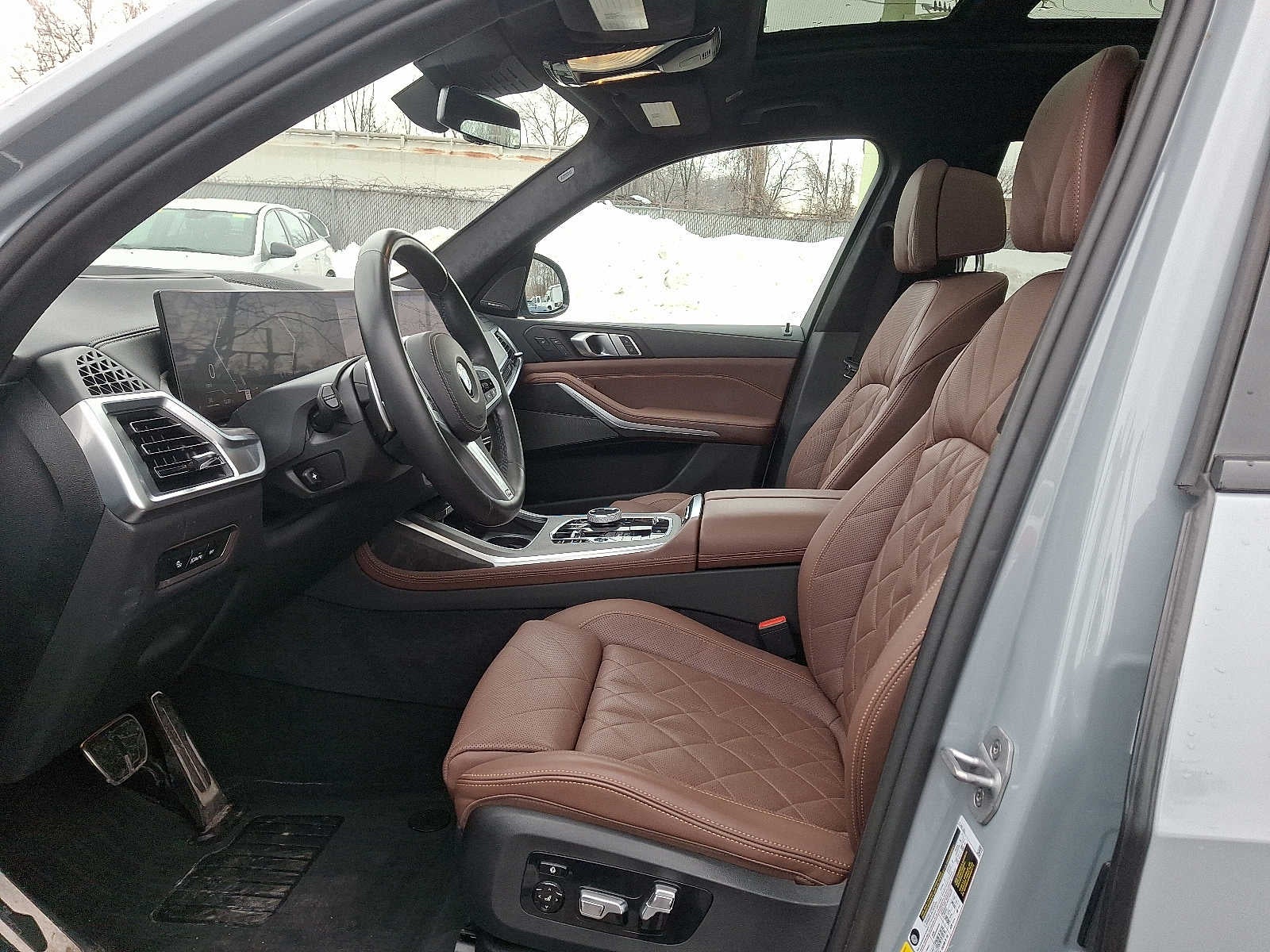 2024 BMW X7 xDrive40i Sports Activity Vehicle