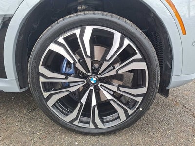 2024 BMW X7 xDrive40i Sports Activity Vehicle