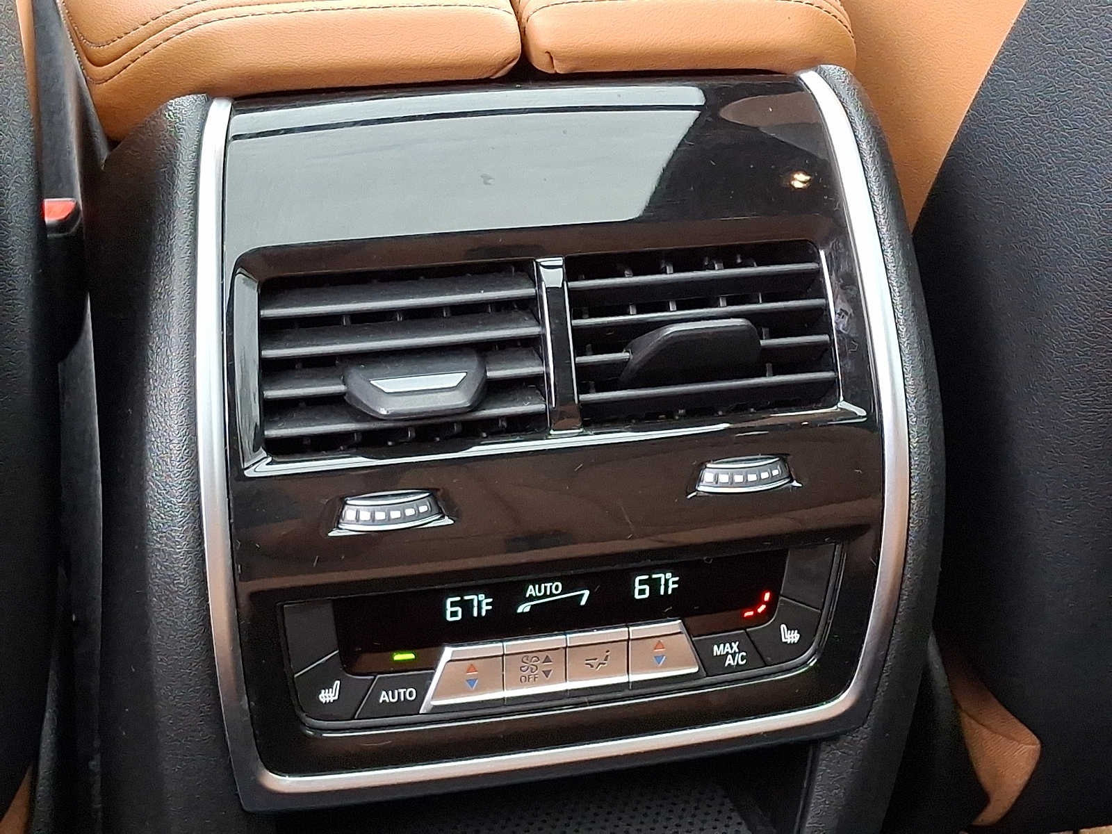 2024 BMW X7 xDrive40i Sports Activity Vehicle