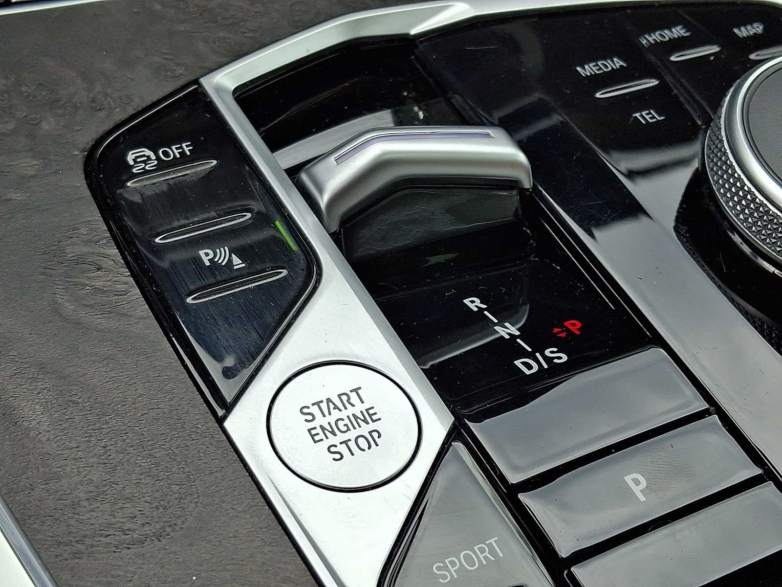 2024 BMW X7 xDrive40i Sports Activity Vehicle