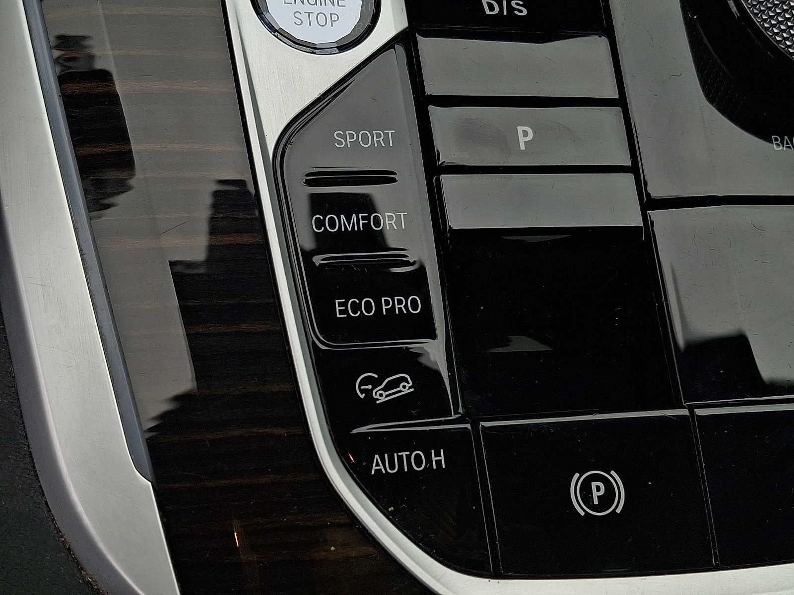 2025 BMW X5 xDrive40i Sports Activity Vehicle