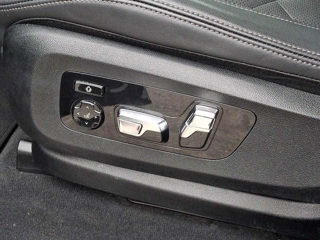 2025 BMW X5 xDrive40i Sports Activity Vehicle