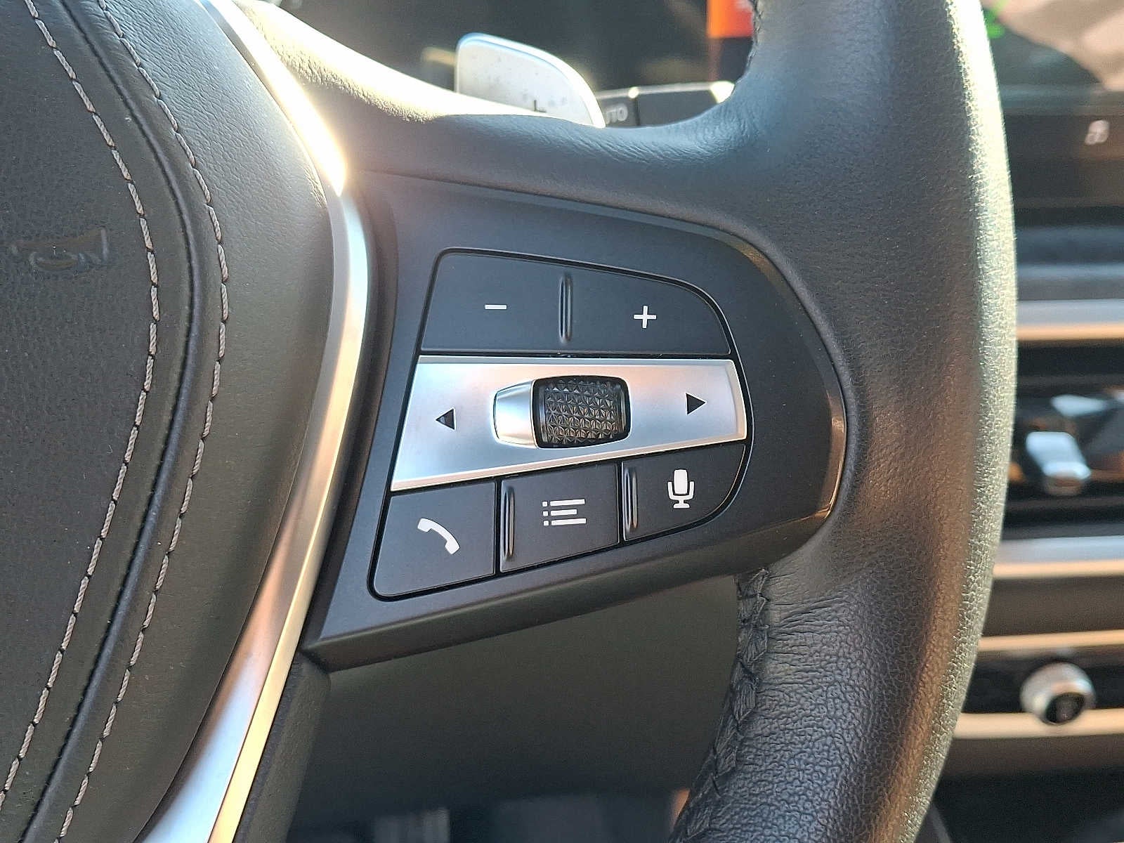 2025 BMW X5 xDrive40i Sports Activity Vehicle