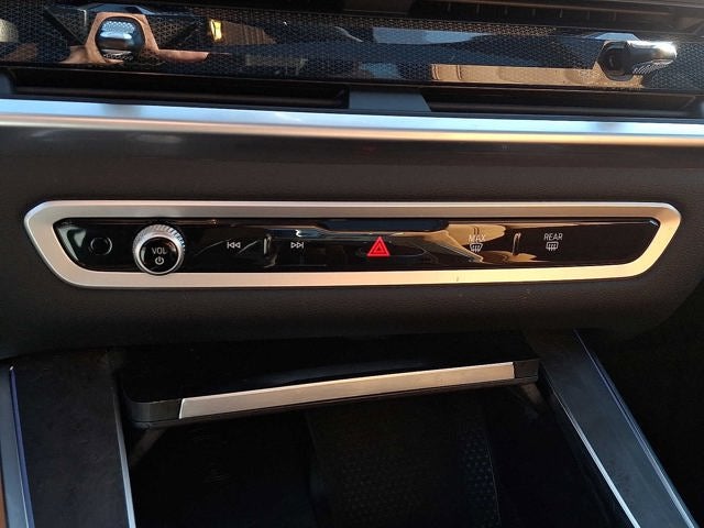 2025 BMW X5 xDrive40i Sports Activity Vehicle