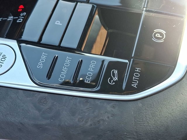 2025 BMW X5 xDrive40i Sports Activity Vehicle