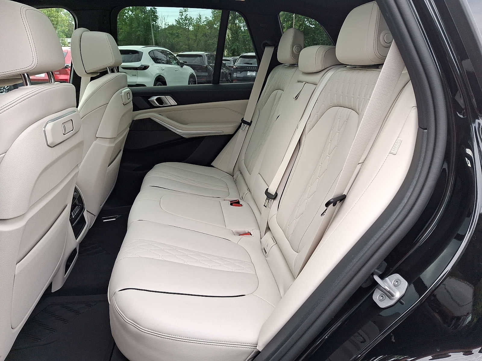 2025 BMW X5 xDrive40i Sports Activity Vehicle