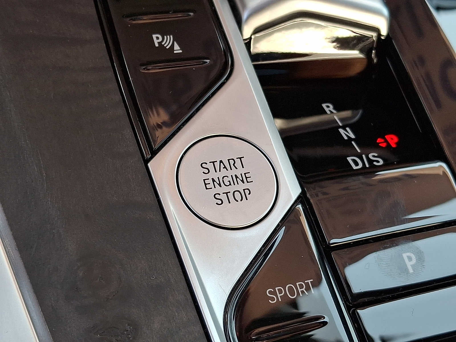 2025 BMW X5 xDrive40i Sports Activity Vehicle