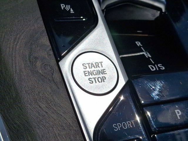 2025 BMW X5 xDrive40i Sports Activity Vehicle