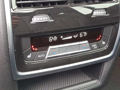 2025 BMW X7 M60i Sports Activity Vehicle