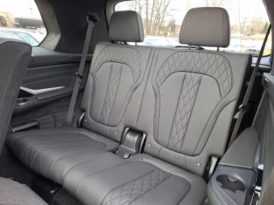 2025 BMW X7 M60i Sports Activity Vehicle