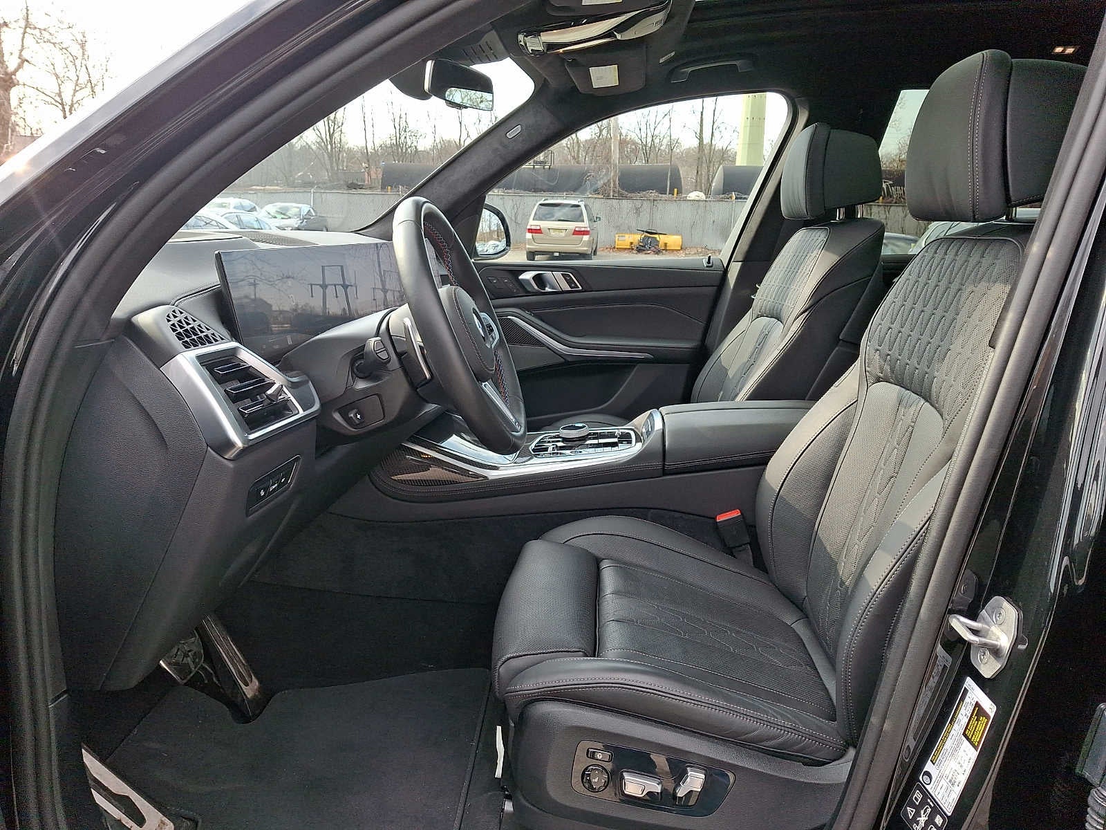 2025 BMW X7 M60i Sports Activity Vehicle