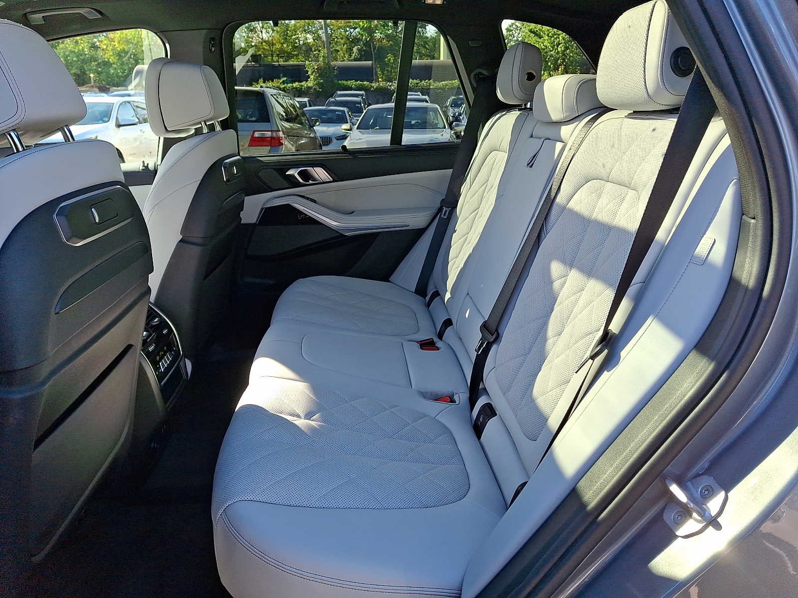 2024 BMW X5 M60i Sports Activity Vehicle