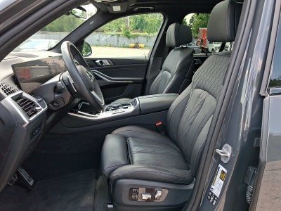 2025 BMW X5 M60i Sports Activity Vehicle