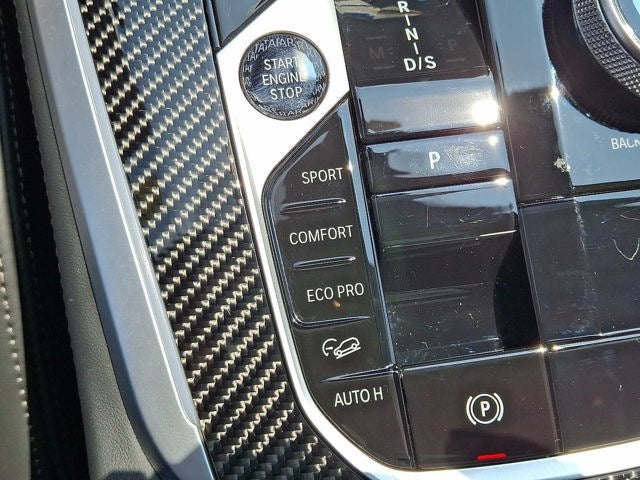 2025 BMW X5 M60i Sports Activity Vehicle