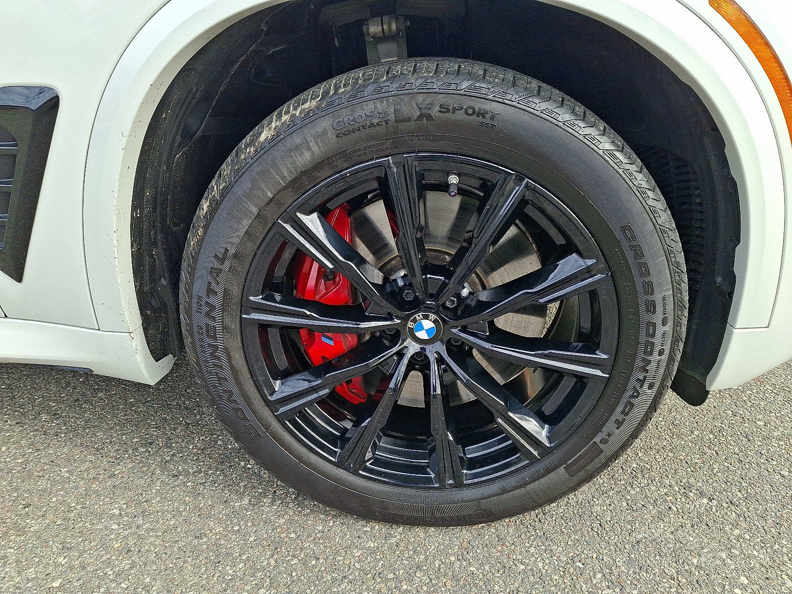 2025 BMW X5 M60i Sports Activity Vehicle