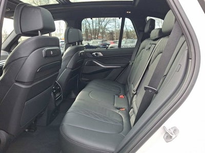 2025 BMW X5 M60i Sports Activity Vehicle