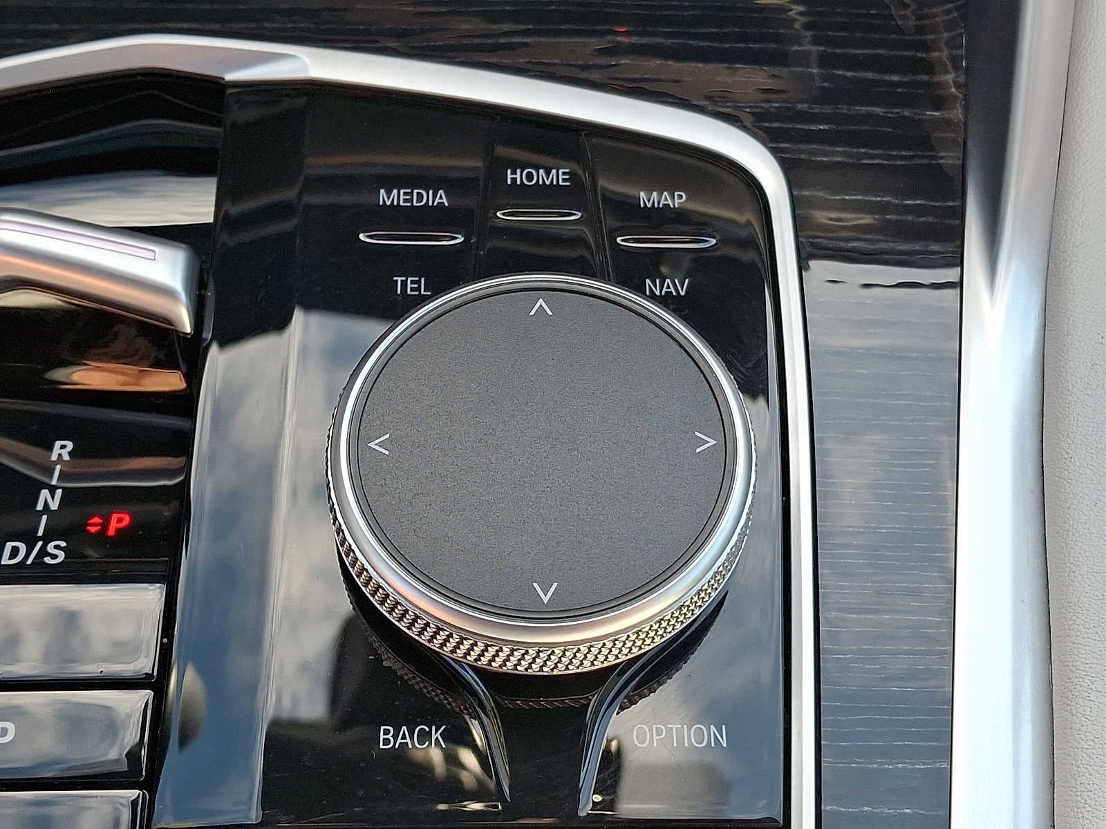 2024 BMW X6 xDrive40i Sports Activity Coupe