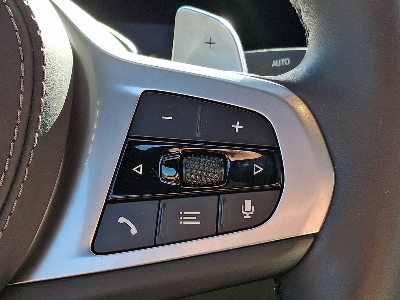 2024 BMW X6 xDrive40i Sports Activity Coupe